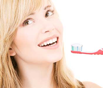 Effective Teeth Whitening Rochester Hills from John L. Aurelia, D.D.S., PLLC